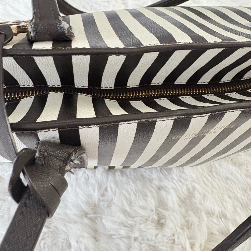 Henri Bendel Black and White Striped Tote - Picture 8 of 8